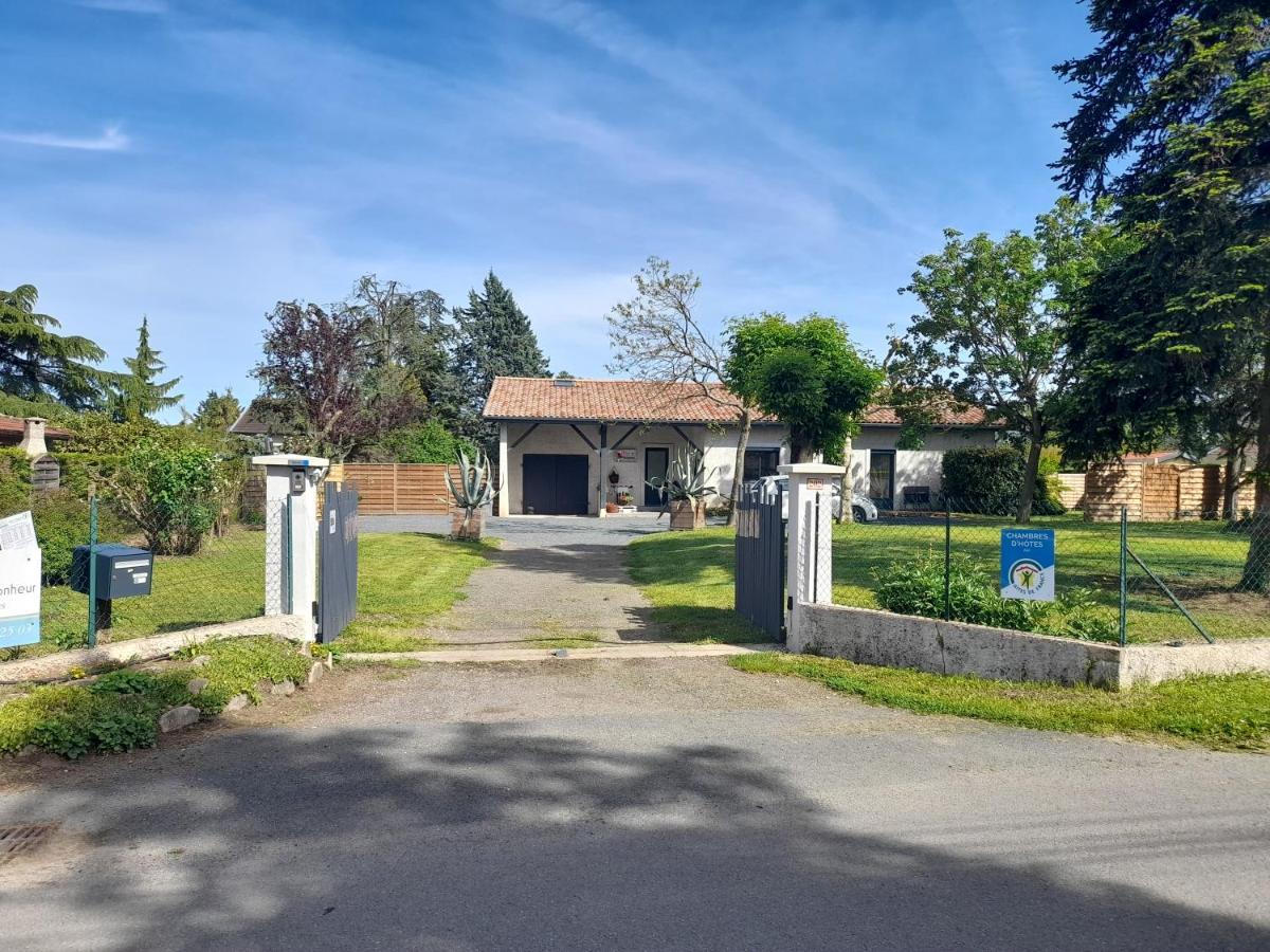 La Maison Du Bonheur, Borne De Recharge Ve Saint-Bernard  Bagian luar foto